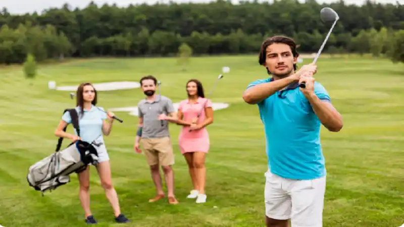 how dofota kucharski become a pro golfer